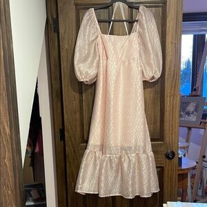 Anthropologie Textured Pink Puff Sleeve Midi Dress SZ M
